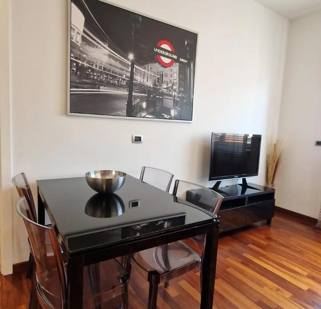 Style Homes Brera San Marco 29 Milan Apartment
